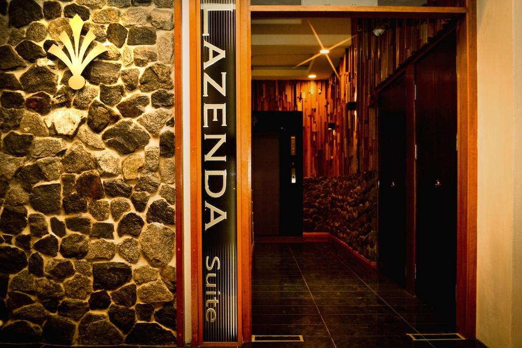 Lazenda Hotel Labuan Esterno foto